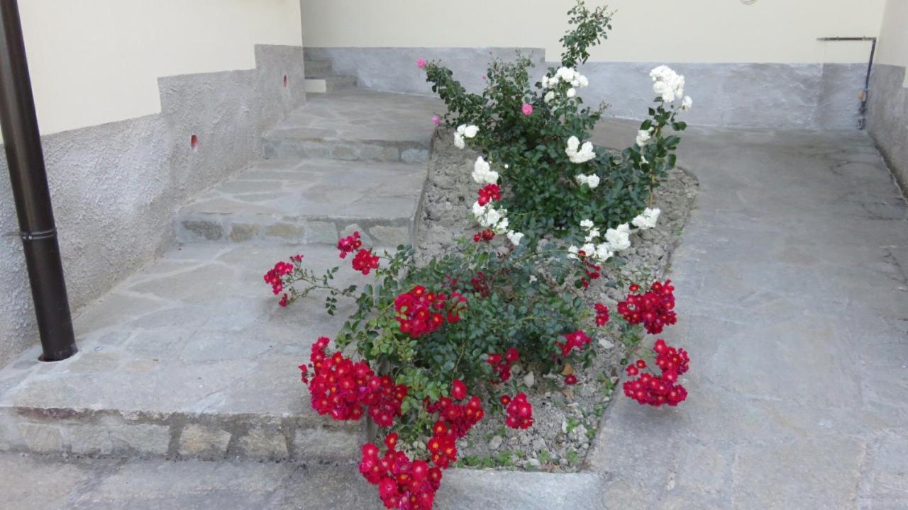Gli Acini Bed & Breakfast Pietra de' Giorgi Exterior photo